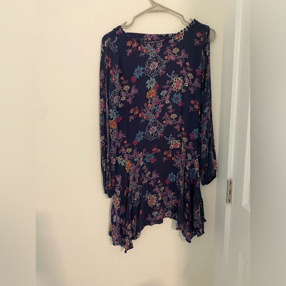 Xhilaration Long Sleeve Floral Dress in Navy